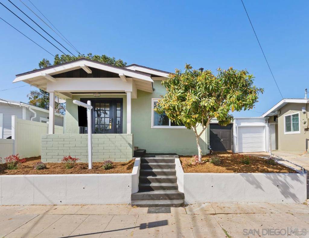 San Diego, CA 92104,3072 Myrtle Ave