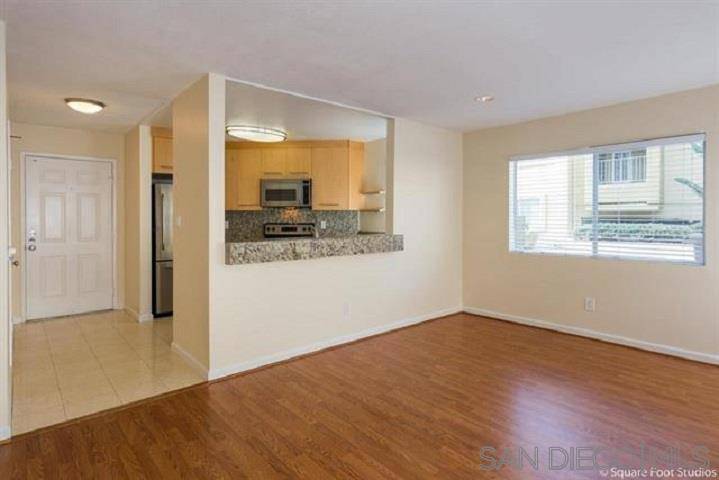 San Diego, CA 92122,7405 Charmant Dr #1911