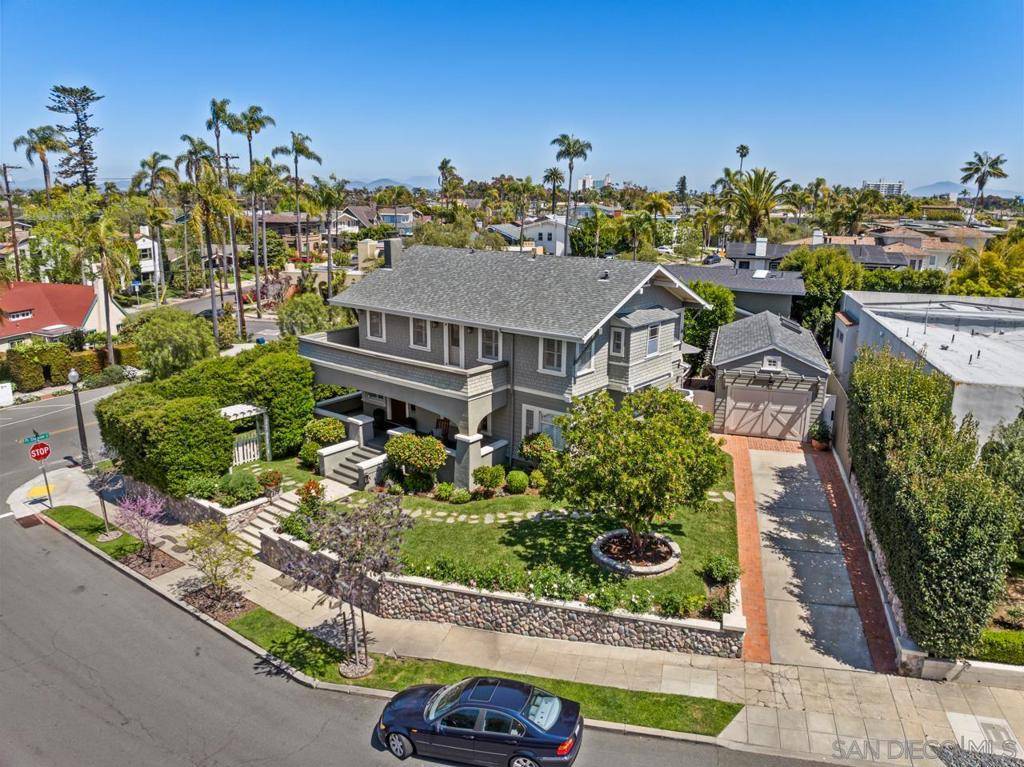 San Diego, CA 92103,4247 Saint James Place