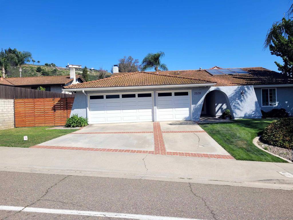 El Cajon, CA 92020,2528 Windmill View Rd