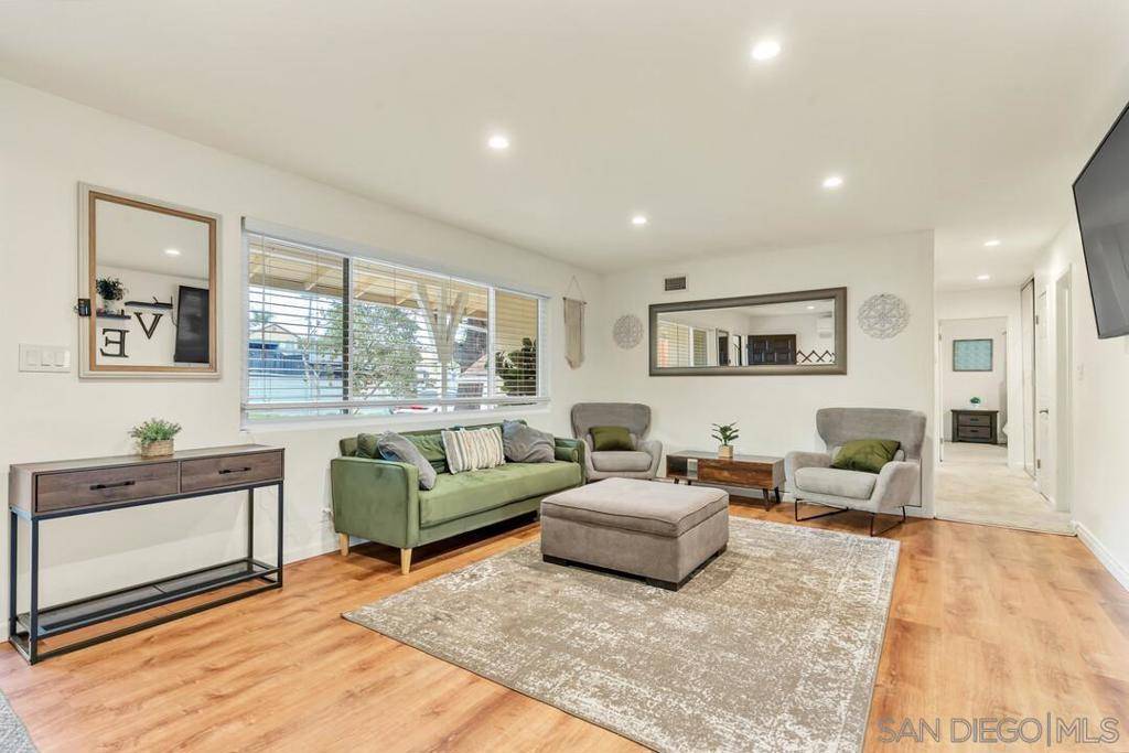 La Mesa, CA 91942,6789 Alamo Way