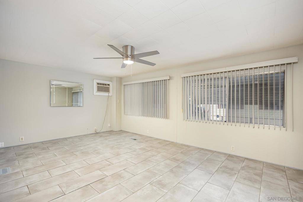 San Diego, CA 92154,2950 Iris Ave #SPC 39
