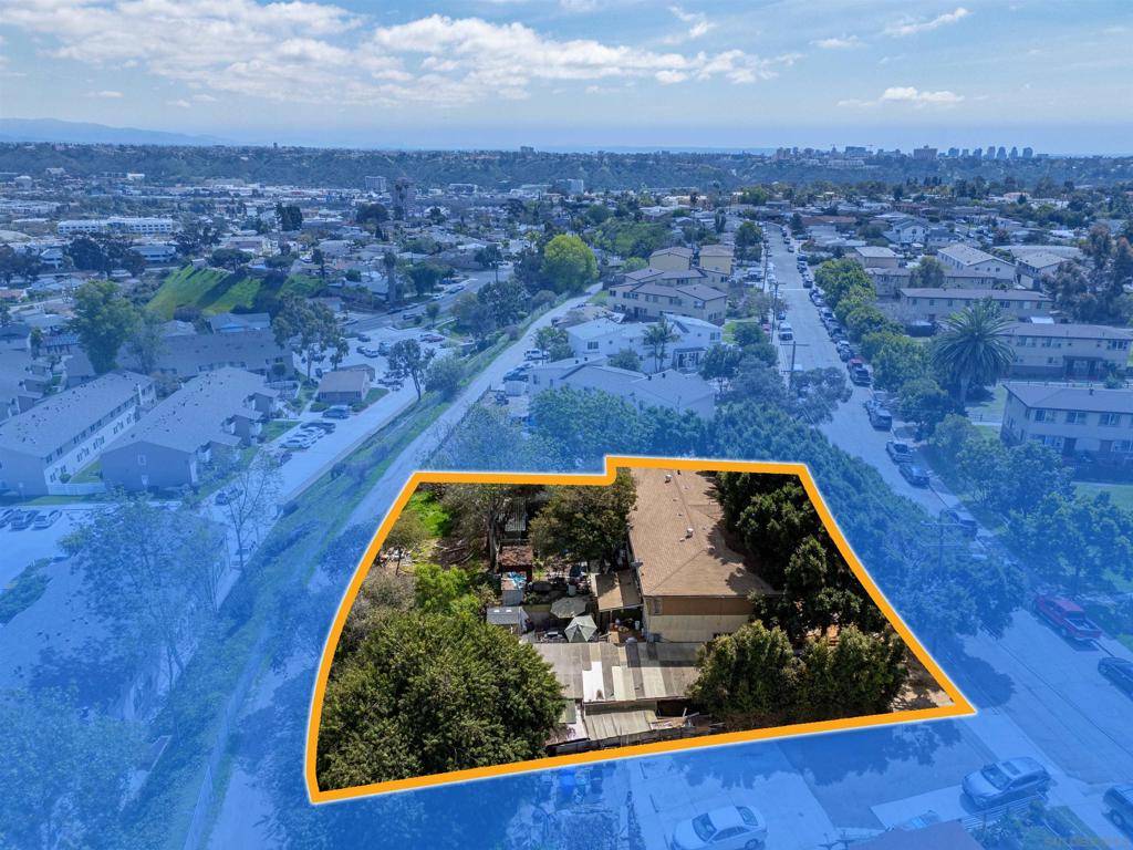 San Diego, CA 92111,2173 Burroughs Street