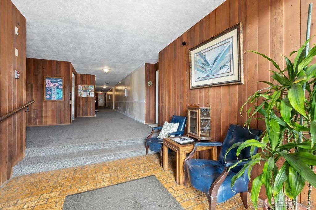 San Diego, CA 92107,4650 W Point Loma Blvd #104