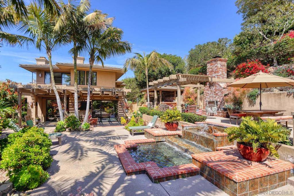 La Jolla, CA 92037,2427 Dresden Place