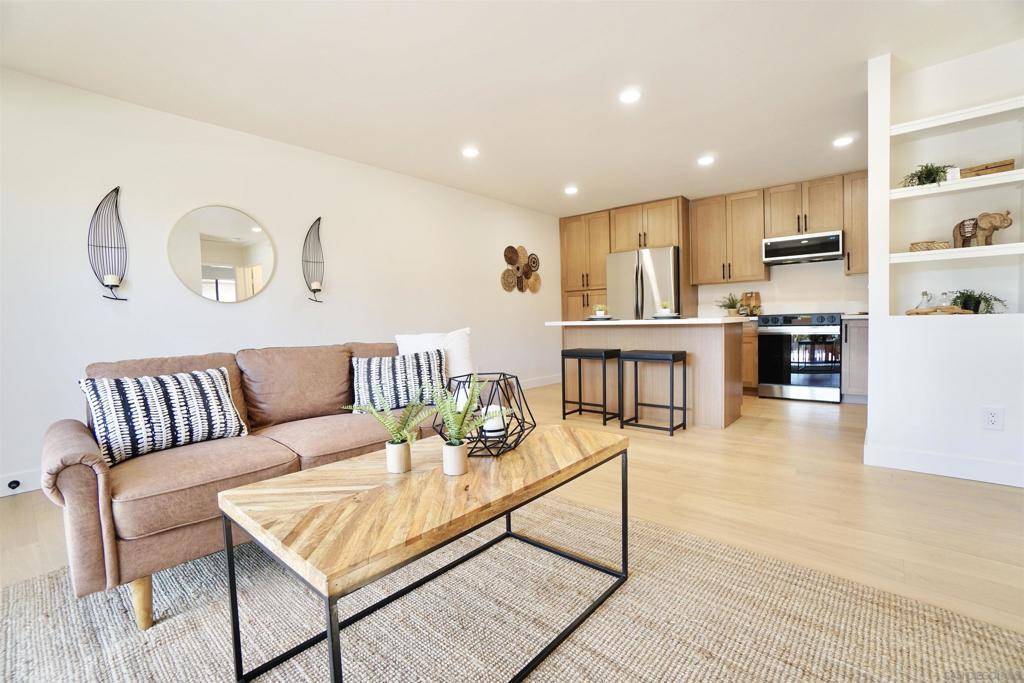 San Diego, CA 92108,6358 Rancho Mission Road #612