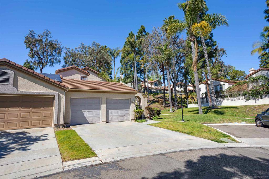 San Diego, CA 92130,3842 Fallon Circle