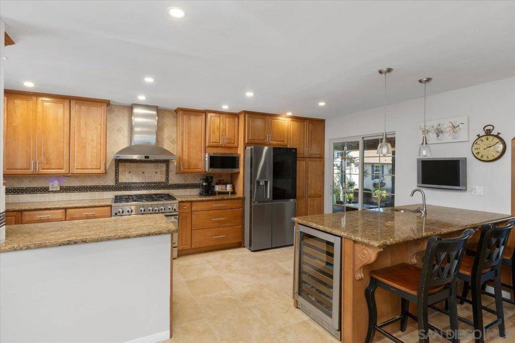 San Diego, CA 92123,8850 Raejean Ave