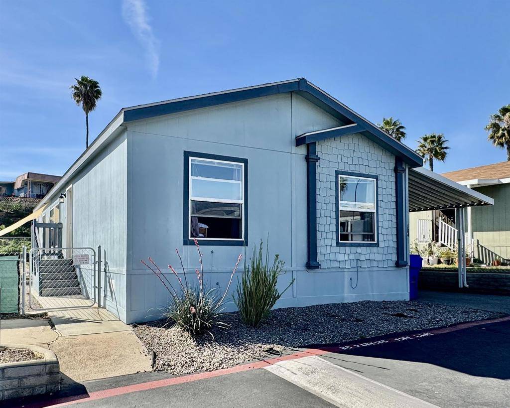 El Cajon, CA 92021,12970 Highway 8 Business #104