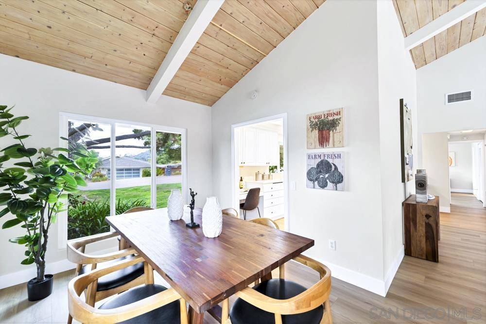 3563 Oak Cliff Dr Fallbrook, CA 92028