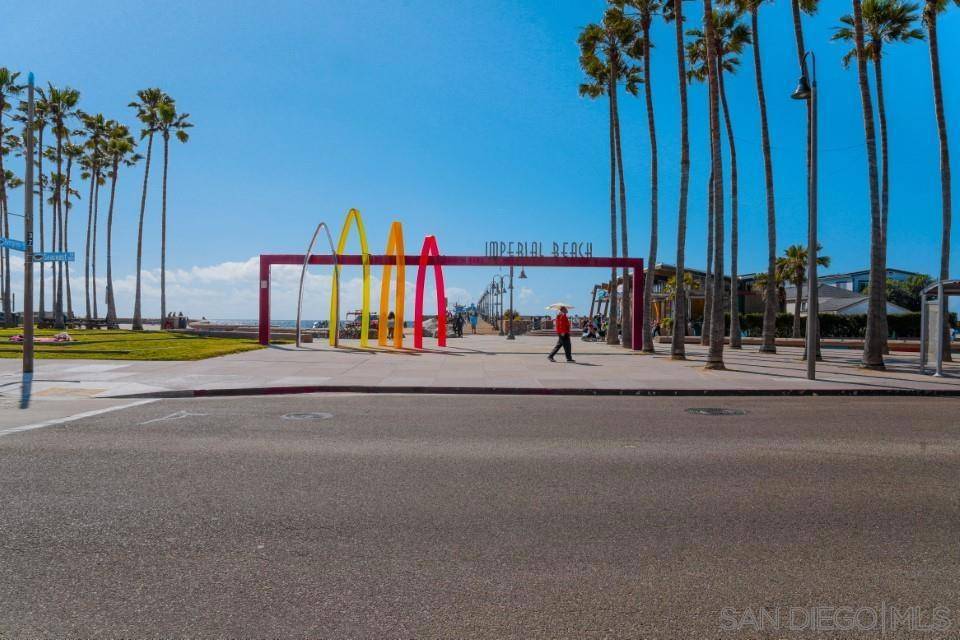 Imperial Beach, CA 91932,736 Florence St