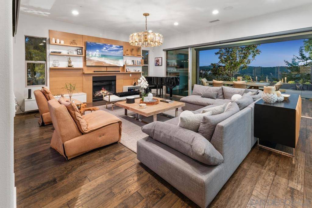 San Diego, CA 92127,15837 Potomac Ridge Rd