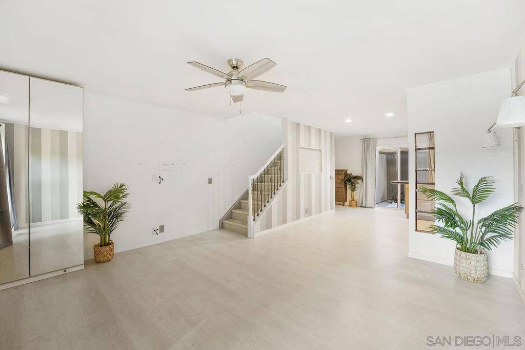 San Diego, CA 92117,2772 Ariane Dr #70