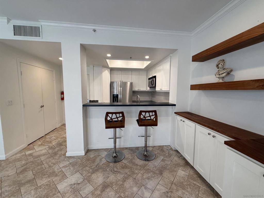 San Diego, CA 92101,620 State st, unit 115