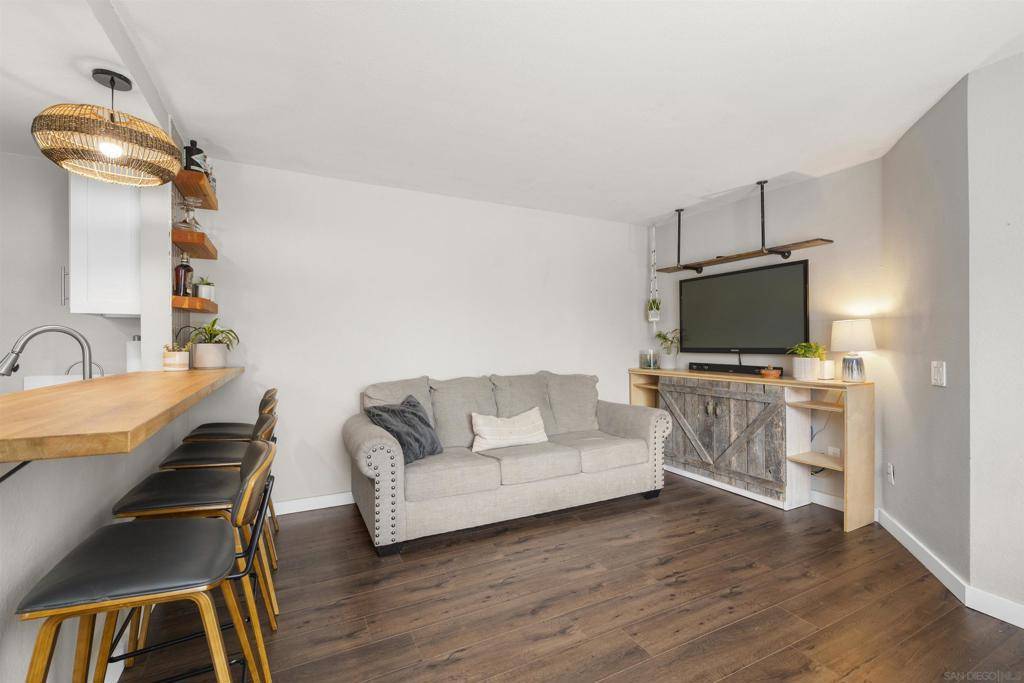 San Diego, CA 92104,3338 Herman Ave #5