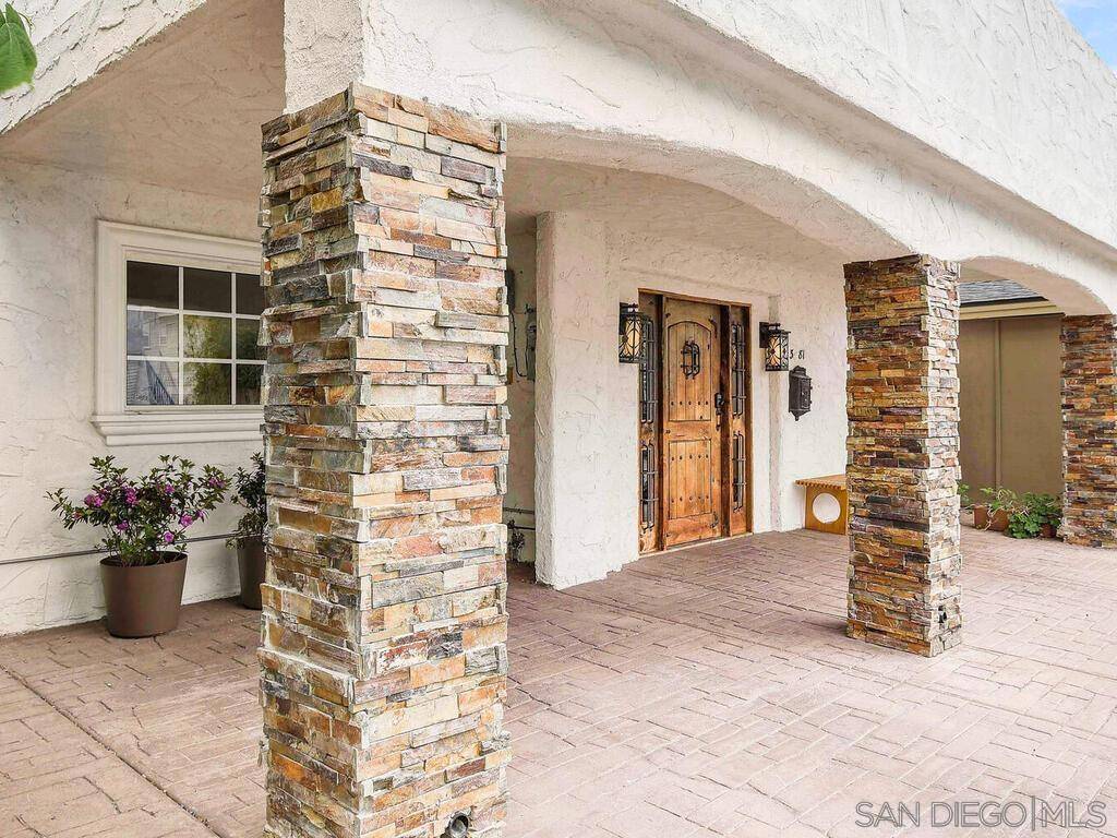 San Diego, CA 92103,3781 Brant St