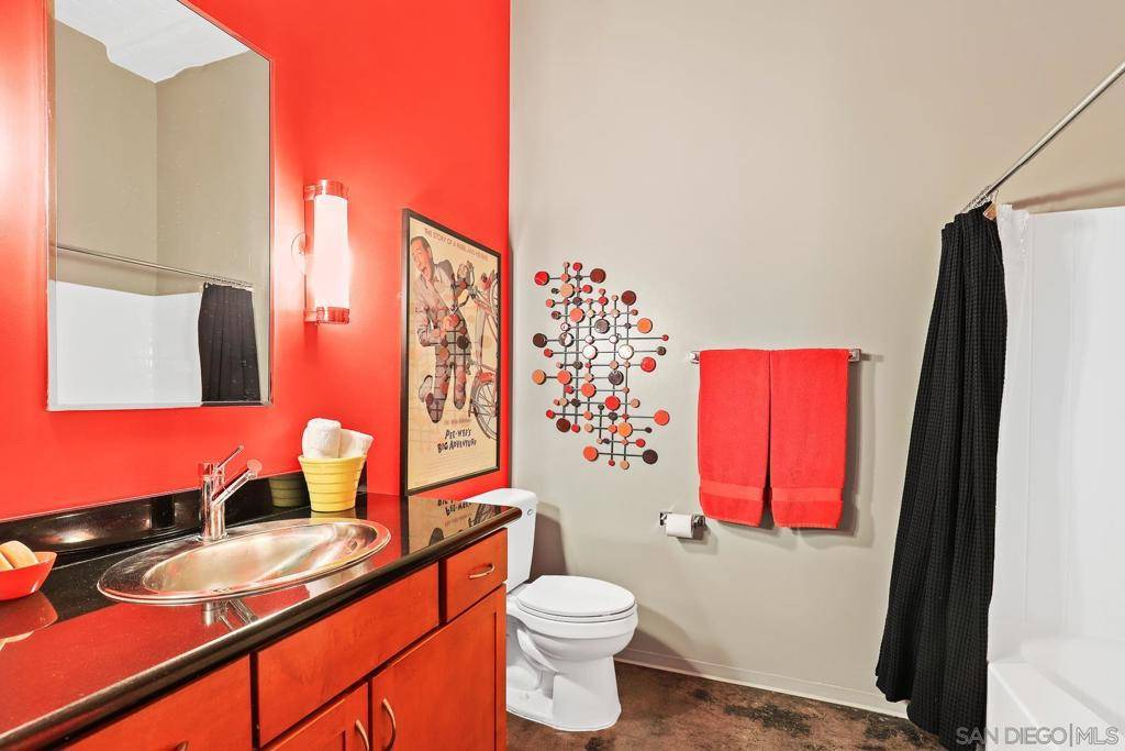 Los Angeles, CA 90013,420 S San Pedro #529