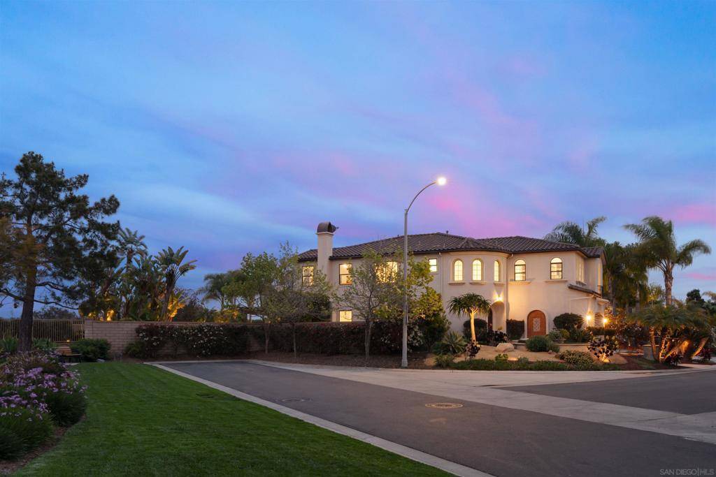 San Diego, CA 92130,5408 Valerio Trail