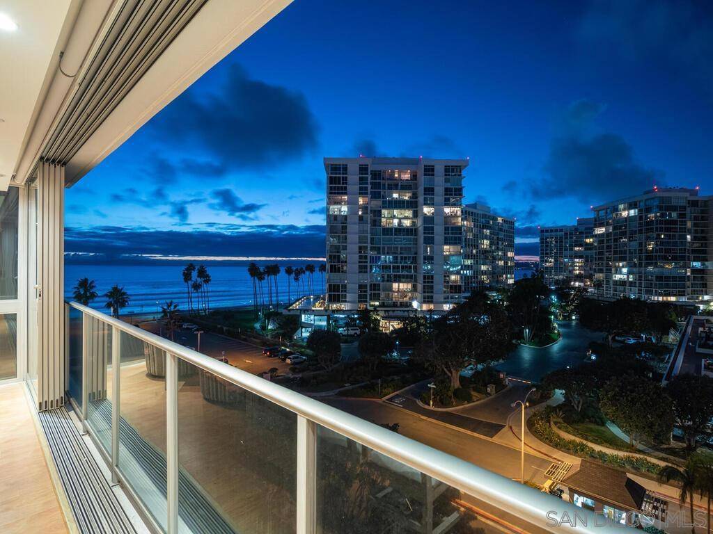 Coronado, CA 92118,1810 Avenida del Mundo #505