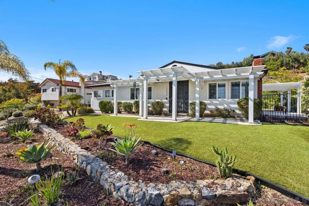 La Mesa, CA 91941,10028 Resmar Place