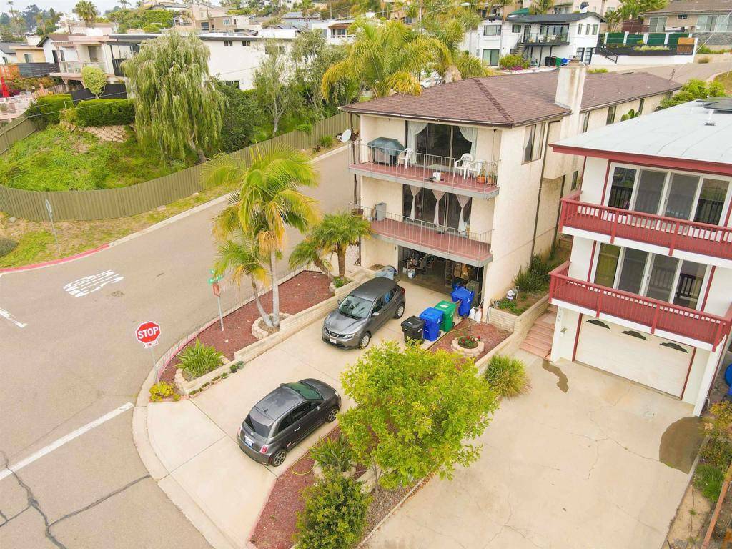 San Diego, CA 92109,4887 Randall St