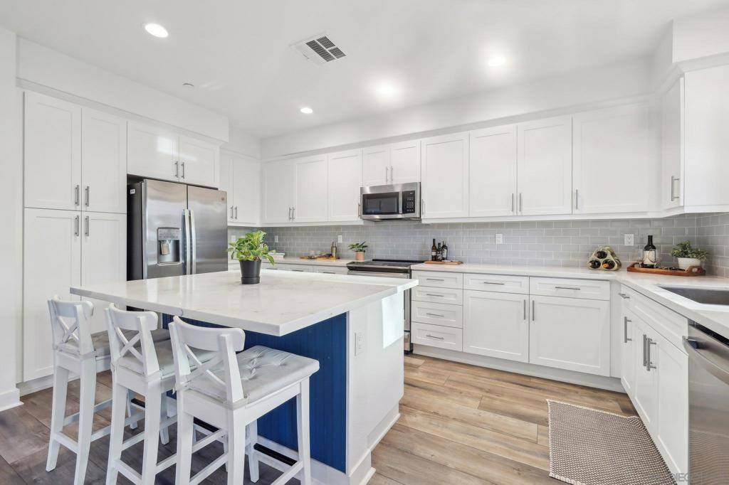 Santee, CA 92071,8671 Tobago Ln