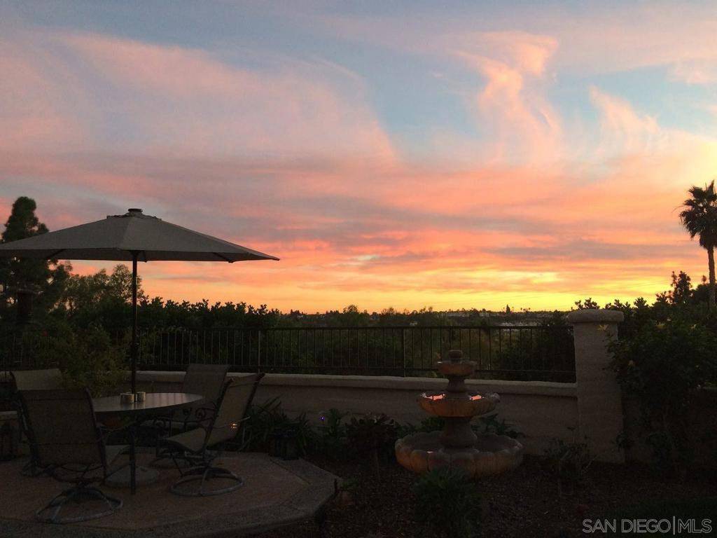 Carlsbad, CA 92009,2347 Terraza Ribera