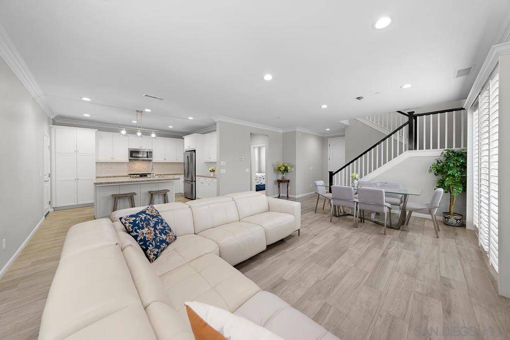 San Diego, CA 92130,13348 Camelia Way