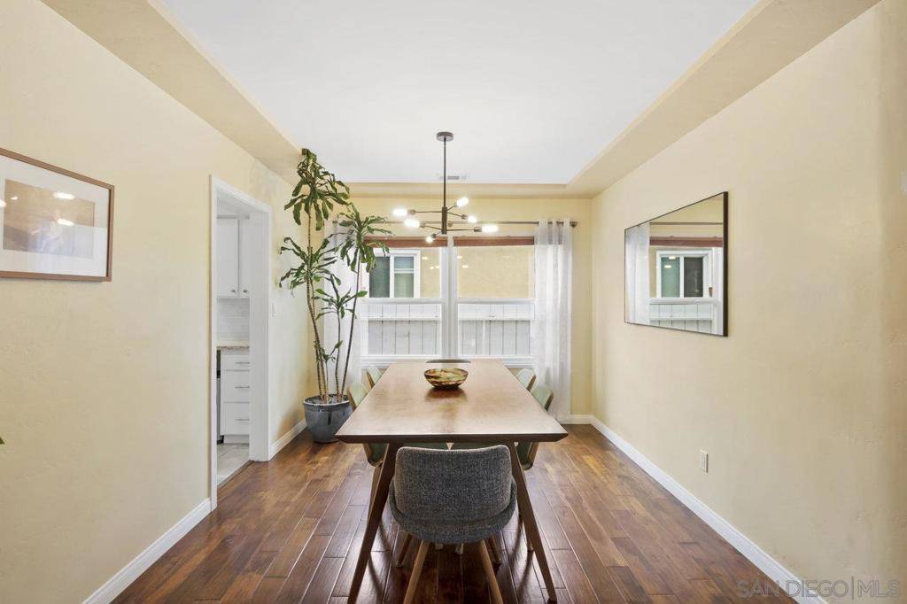 San Diego, CA 92107,1003 Catalina Blvd