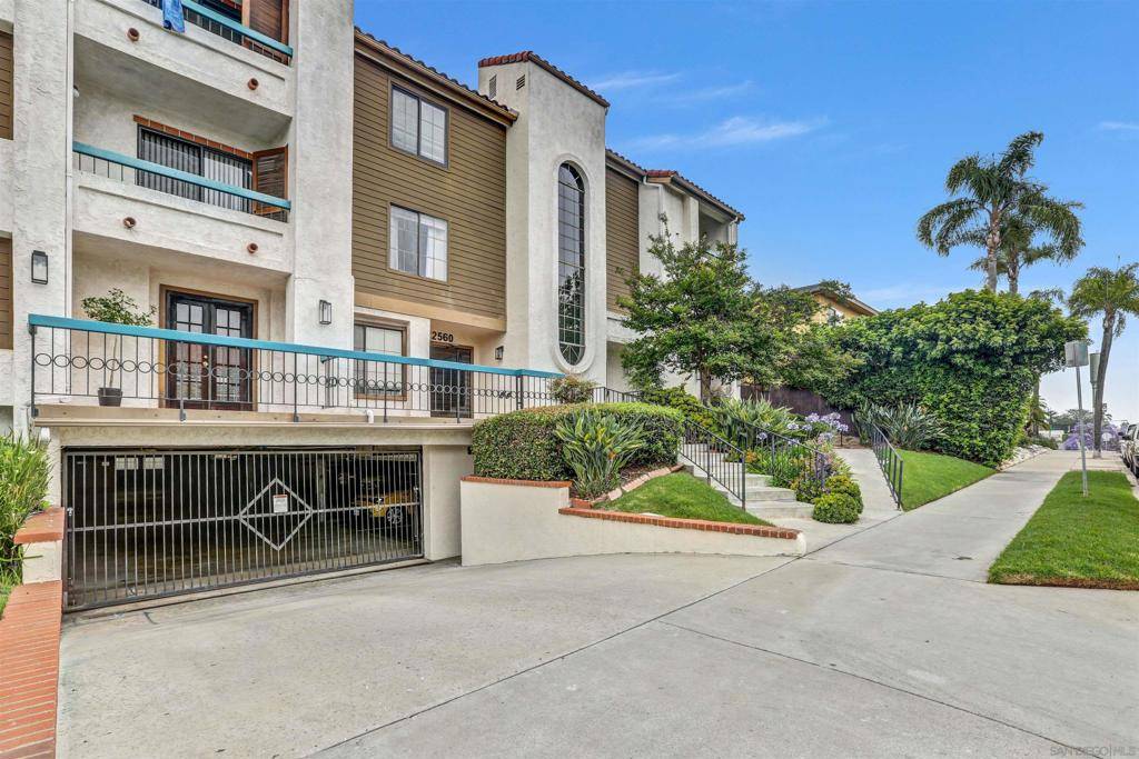San Diego, CA 92102,2560 C St #33