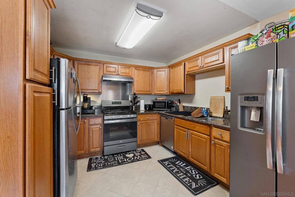 Chula Vista, CA 91910,145 Fourth Ave #11