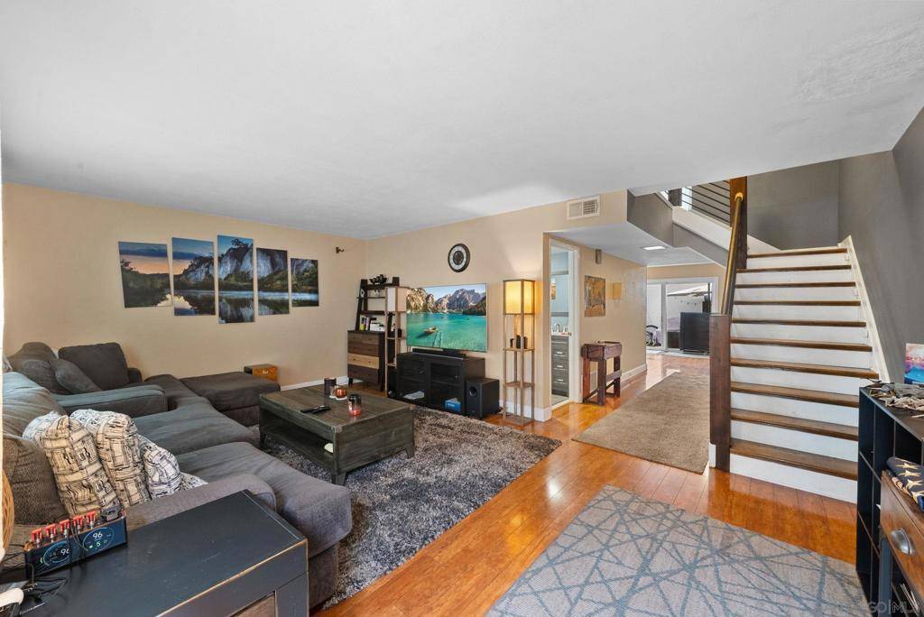 Chula Vista, CA 91910,145 Fourth Ave #11