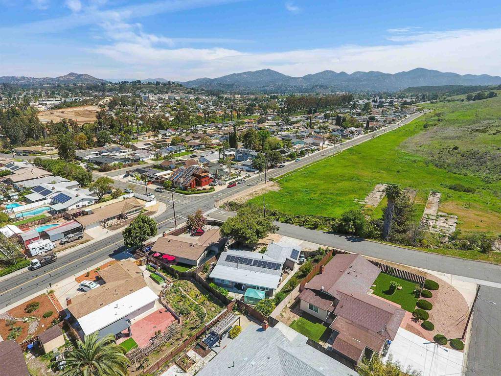 Poway, CA 92064,12710 Montauk St