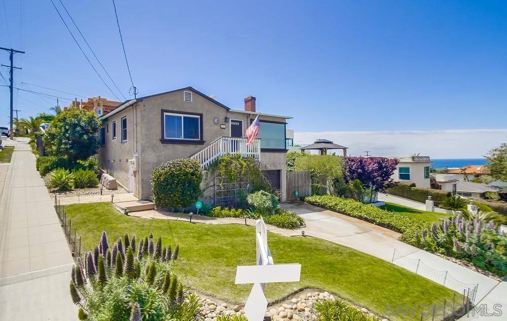 San Diego, CA 92107,4605 Santa Cruz Ave
