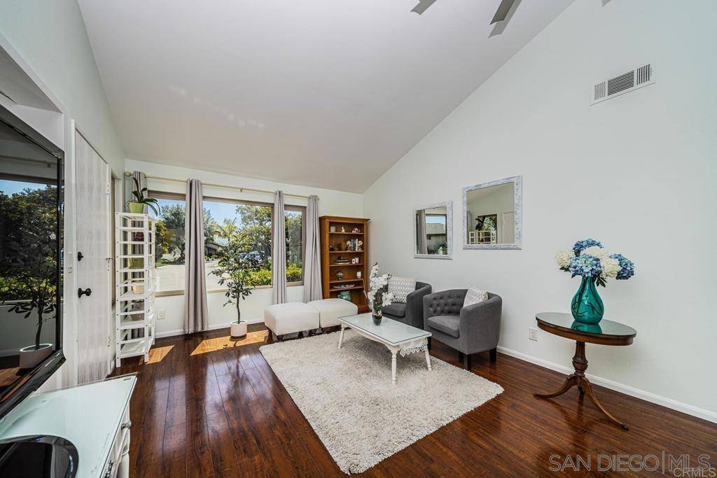 Vista, CA 92084,1414 Market Street