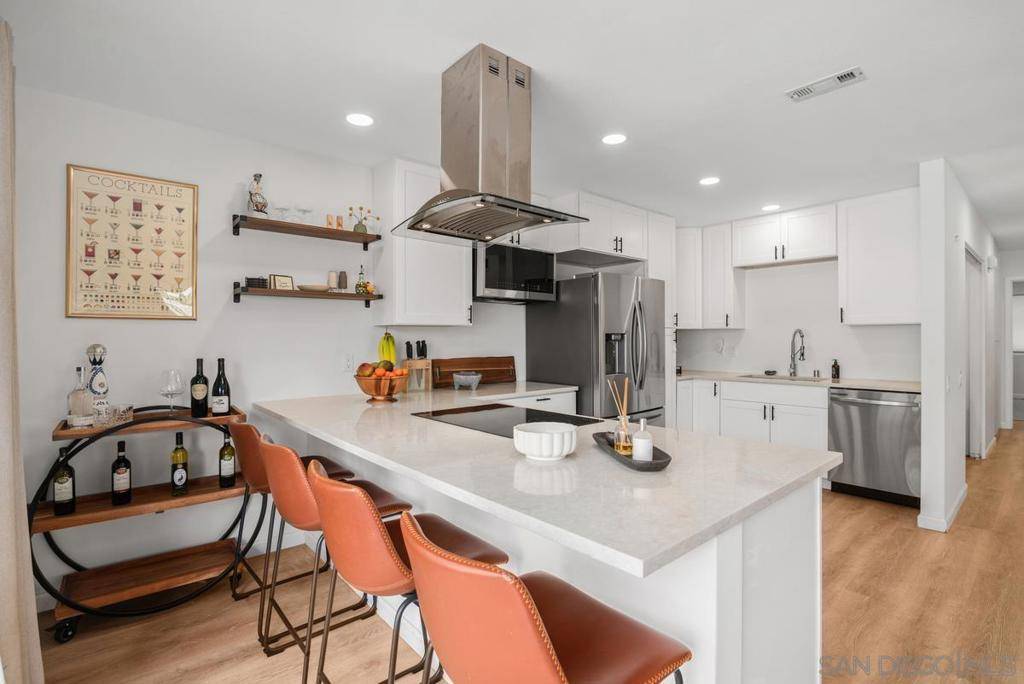 Oceanside, CA 92058,751 Pyramid Point Way