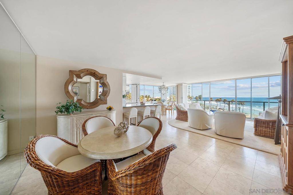Coronado, CA 92118,1780 Avenida Del Mundo #409