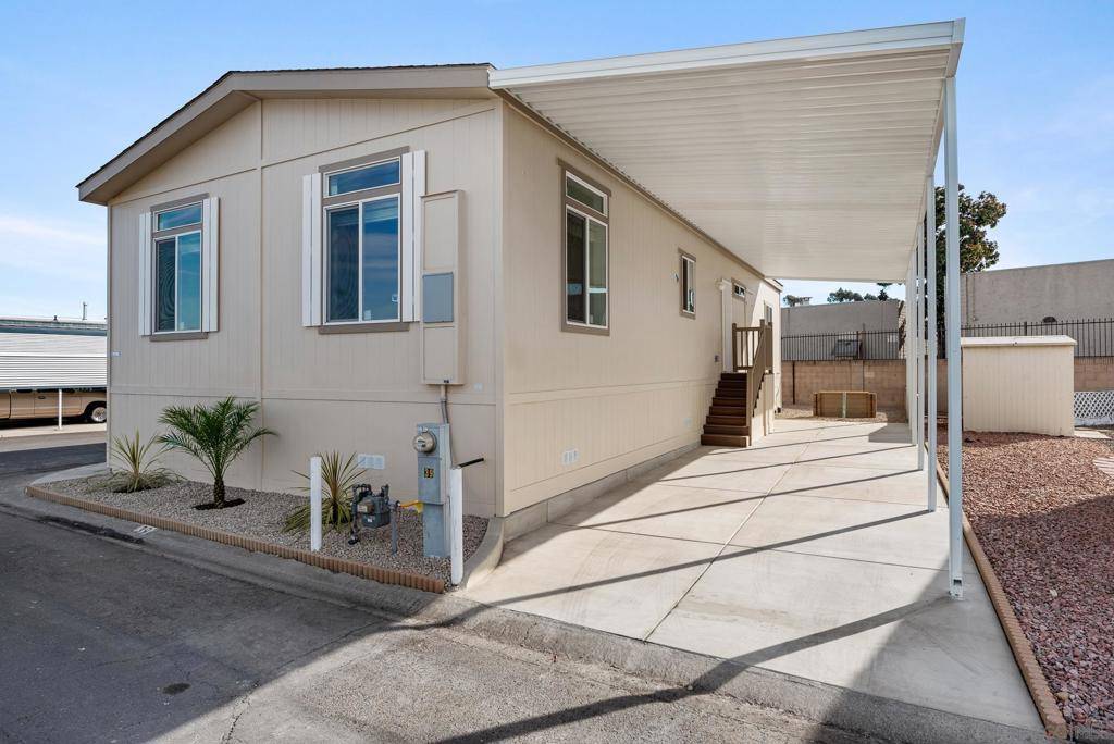 Oceanside, CA 92058,221 N El Camino Real #39