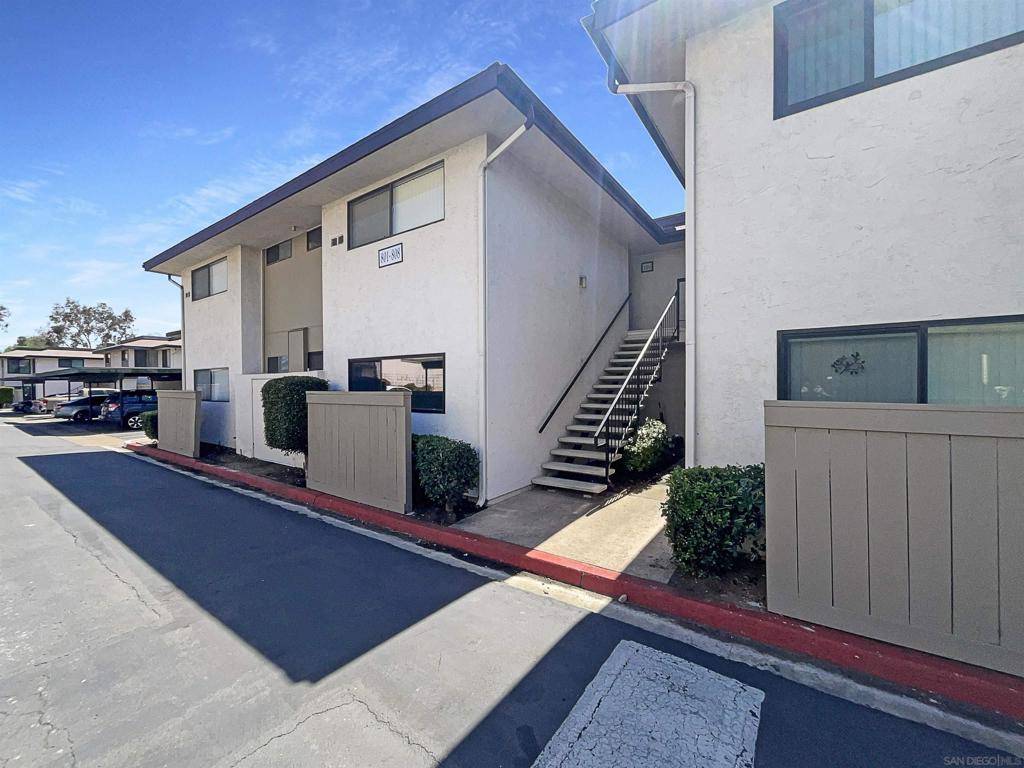Escondido, CA 92025,450 W Vermont Ave #805