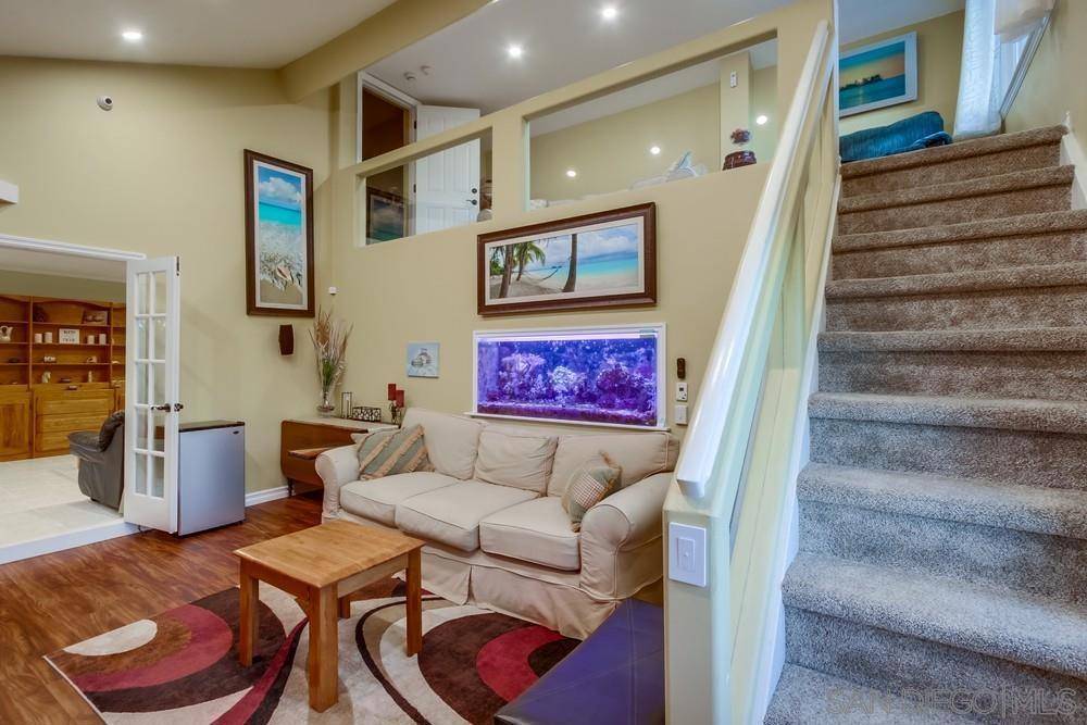 Poway, CA 92064,13122 Coyotero Dr