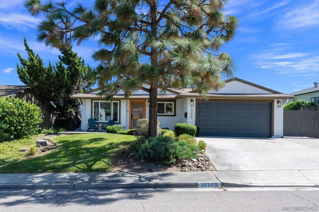 Santee, CA 92071,10209 Maple Tree Rd