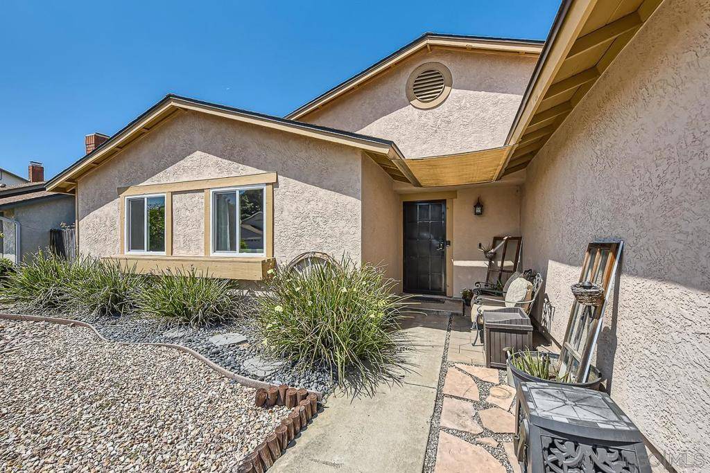 Santee, CA 92071,10060 E GLENDON CIRCLE