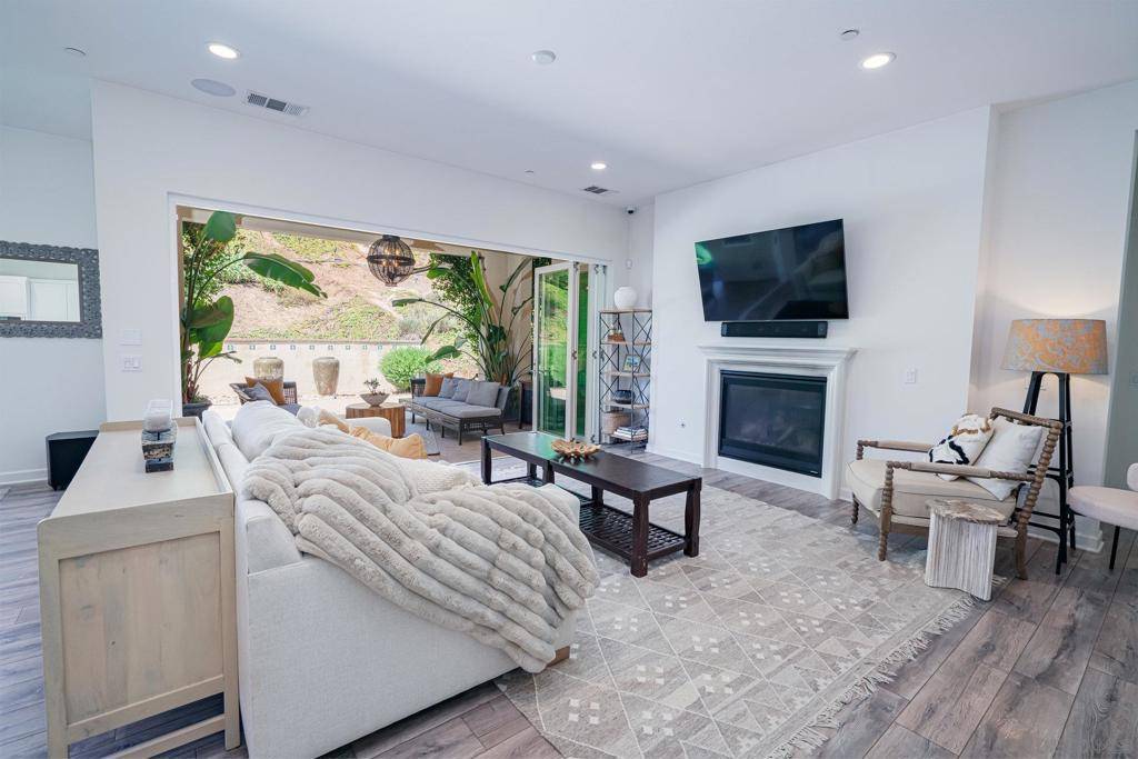 Escondido, CA 92026,1157 Witherby Ln