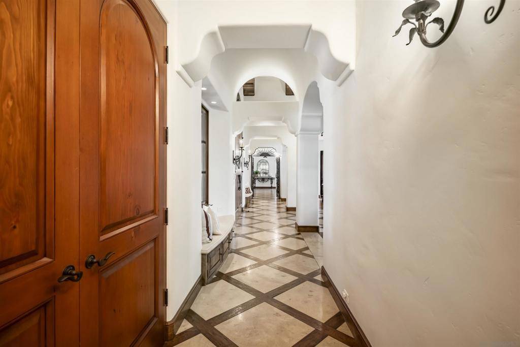 Rancho Santa Fe, CA 92067,6568 La Valle Plateada
