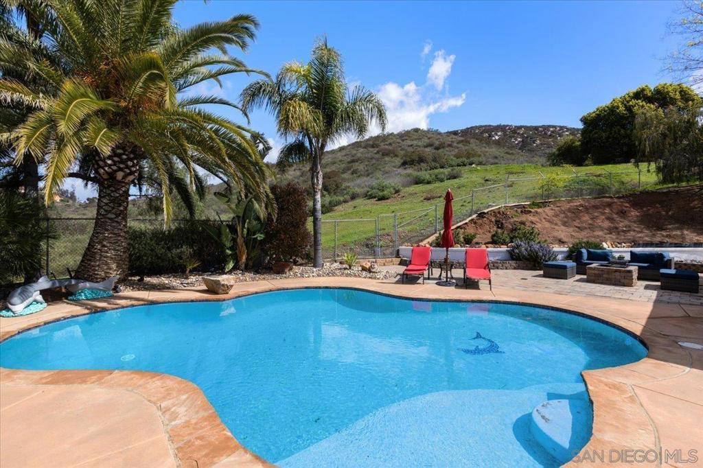 Escondido, CA 92026,26036 38 Kaywood Terrace