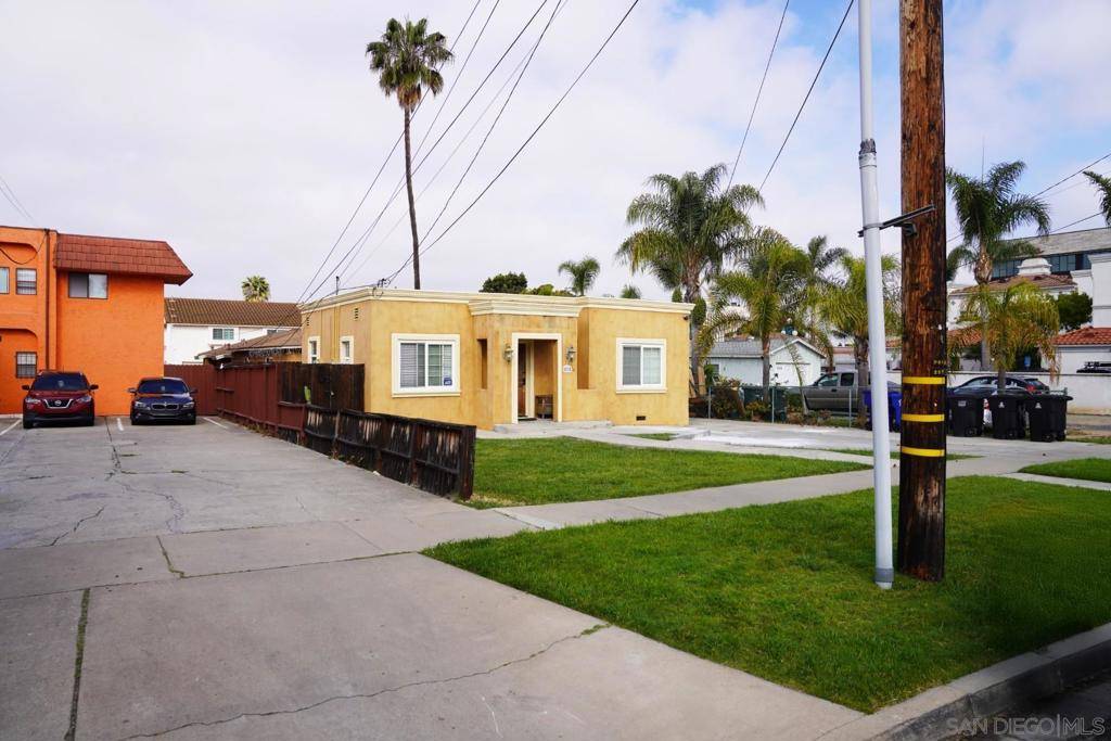 Chula Vista, CA 91910,520 Glover Ave