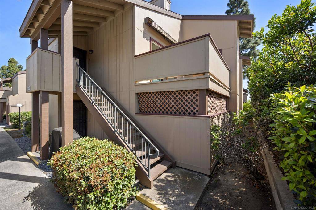 San Diego, CA 92115,6530 College Grove Dr #64