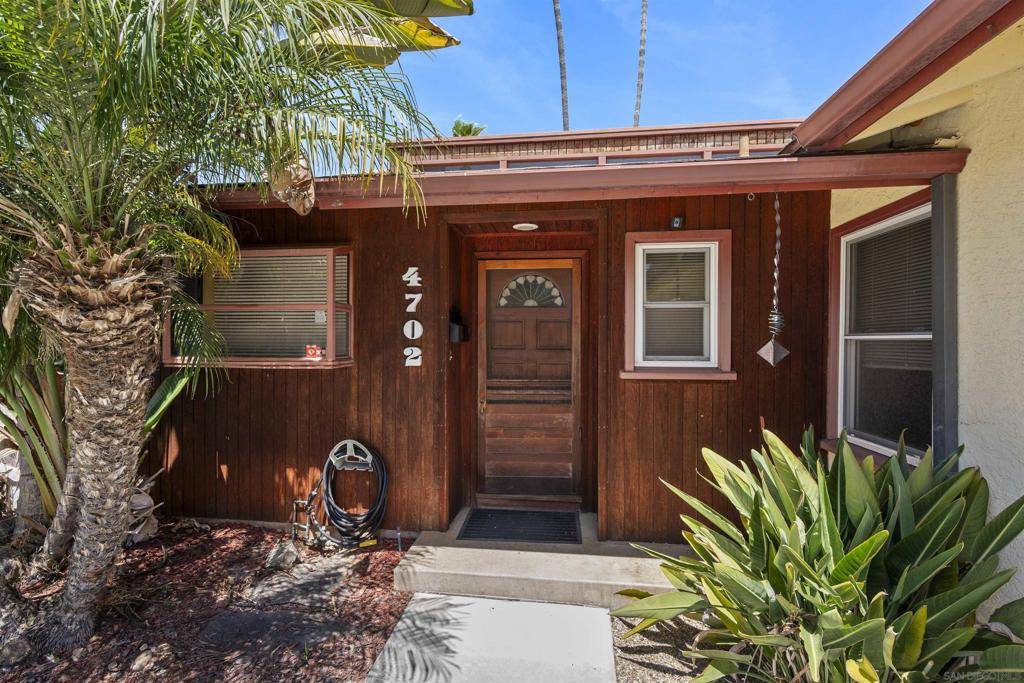 San Diego, CA 92117,4702 MOUNT FRISSELL DR