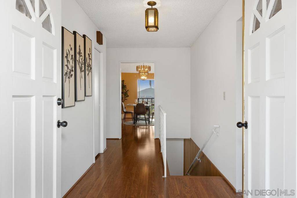 La Mesa, CA 91941,9481 La Cuesta Drive