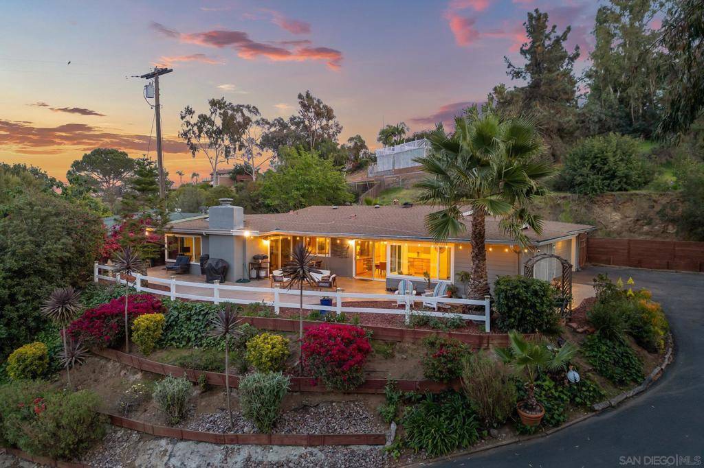 El Cajon, CA 92020,11461 Fuerte Farms Rd